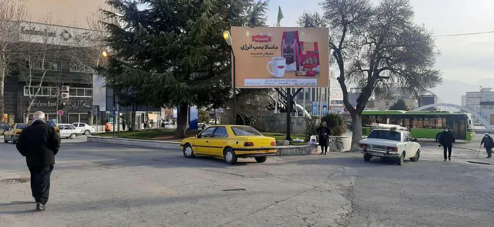 بیلبورد خیابان آبیدر سنندج کد BL51-00716